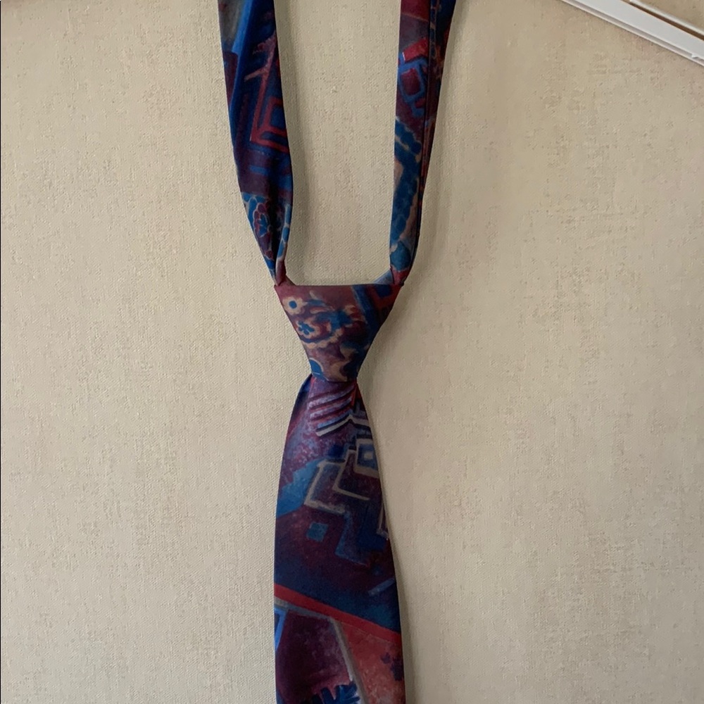 Stylish Blue and Red Men's Tie